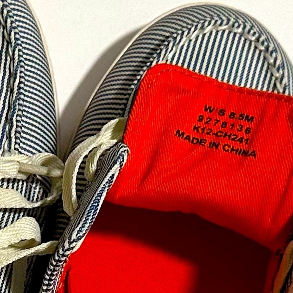 Sperry Top-Sider Blue and White Striped Boat Shoes New Women's Size‎ 8.5M Summer - Picture 14 of 15